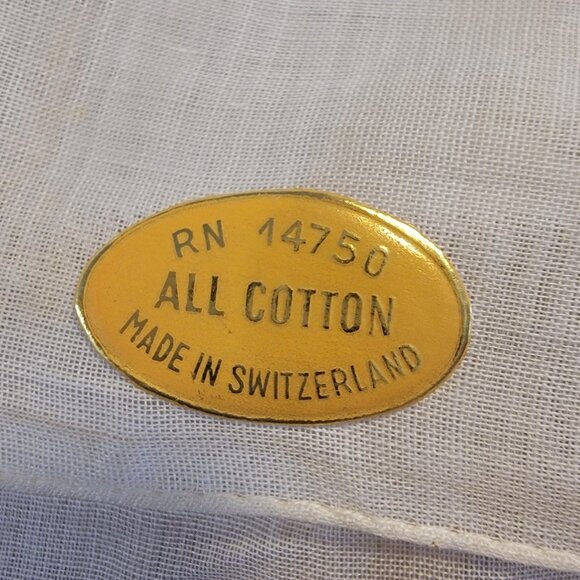 Vintage Hankies Hand Embroidered Handkerchief Floral 100% Cotton Switzerland NWT - Picture 4 of 6